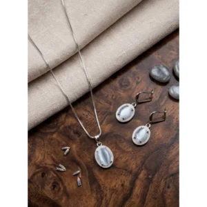 Generic Women's Brass Silver Plated Pendant Set (Grey)
