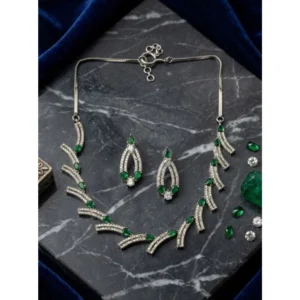 Generic Women's Brass Silver Plated Necklace set (Green)