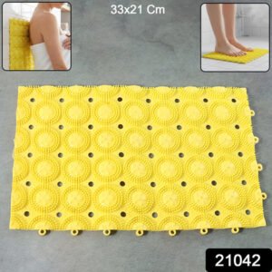 Multipurpose Anti-slip Bathroom Massage Mat With Suction Cups (33 21 Cm)