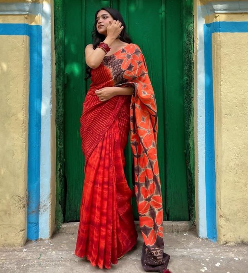 Women's Linen Floral Printed Saree With Unstitched Blouse - 5.5 Mtr (Red-Orange)