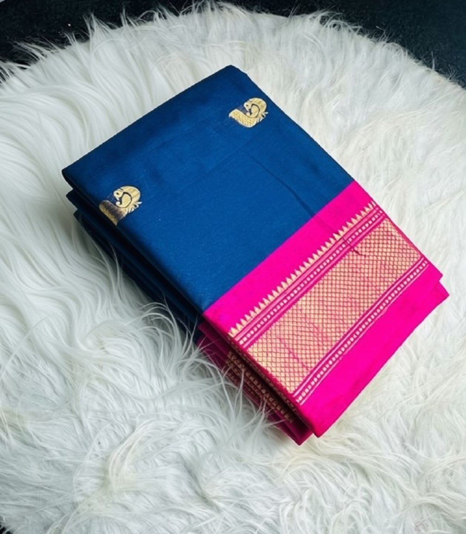 Women's Cotton Silk Solid Saree With Unstitched Blouse - 5.5 Mtr (Navy Blue-Pink)