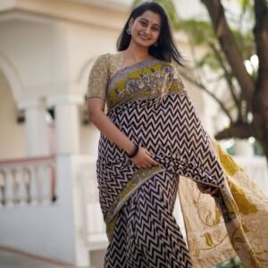 Women's Linen Kalamkari Printed Saree With Unstitched Blouse - 5.5 Mtr (Purple)
